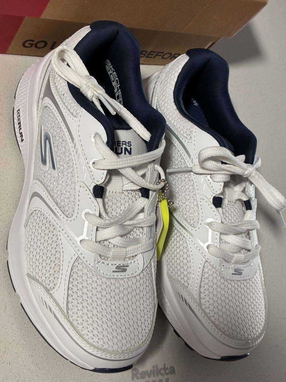 Skechers GOrun Zapatillas Blancas y Azules Eur 35