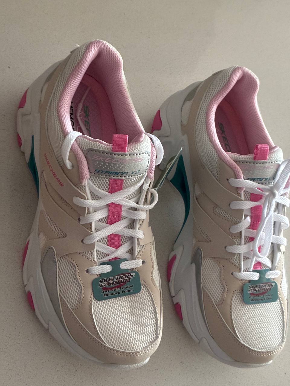 Zapatillas Skechers Talla 37 Beige y Rosa