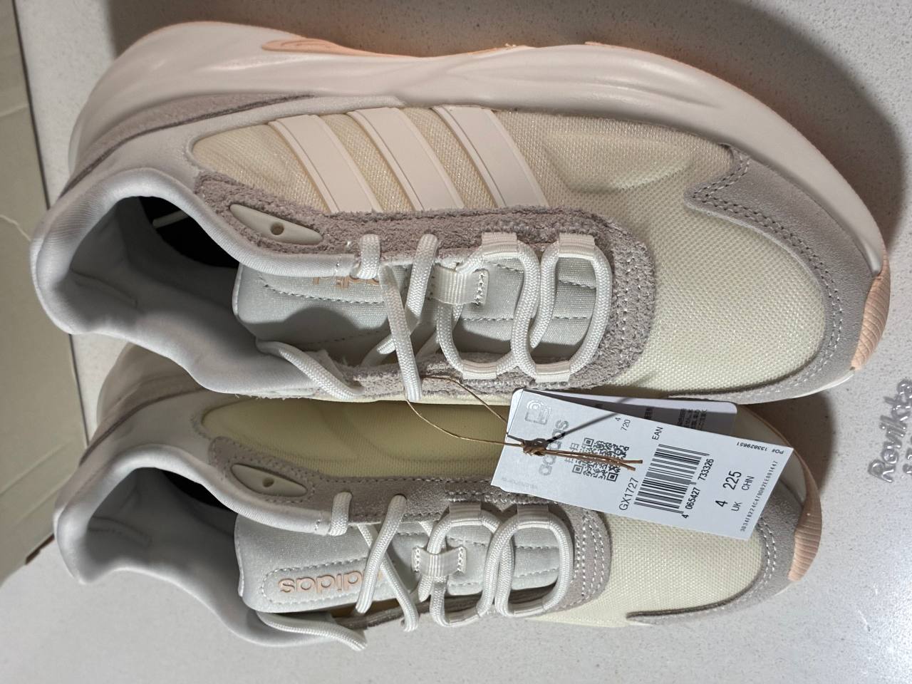 Adidas Ozelle Mujer Talla Eur 36 y  36.5